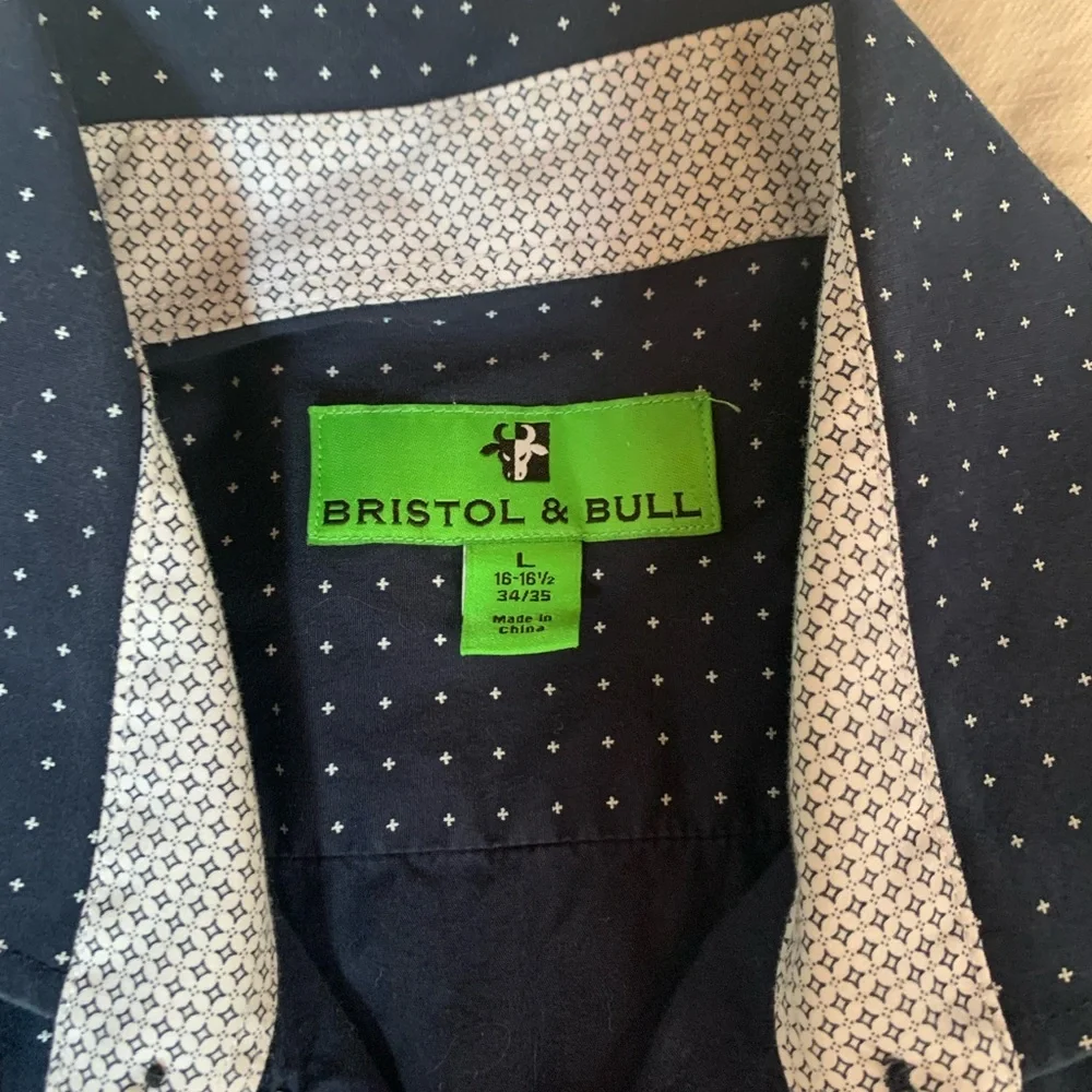 Work shirts - Picture 4 of 6